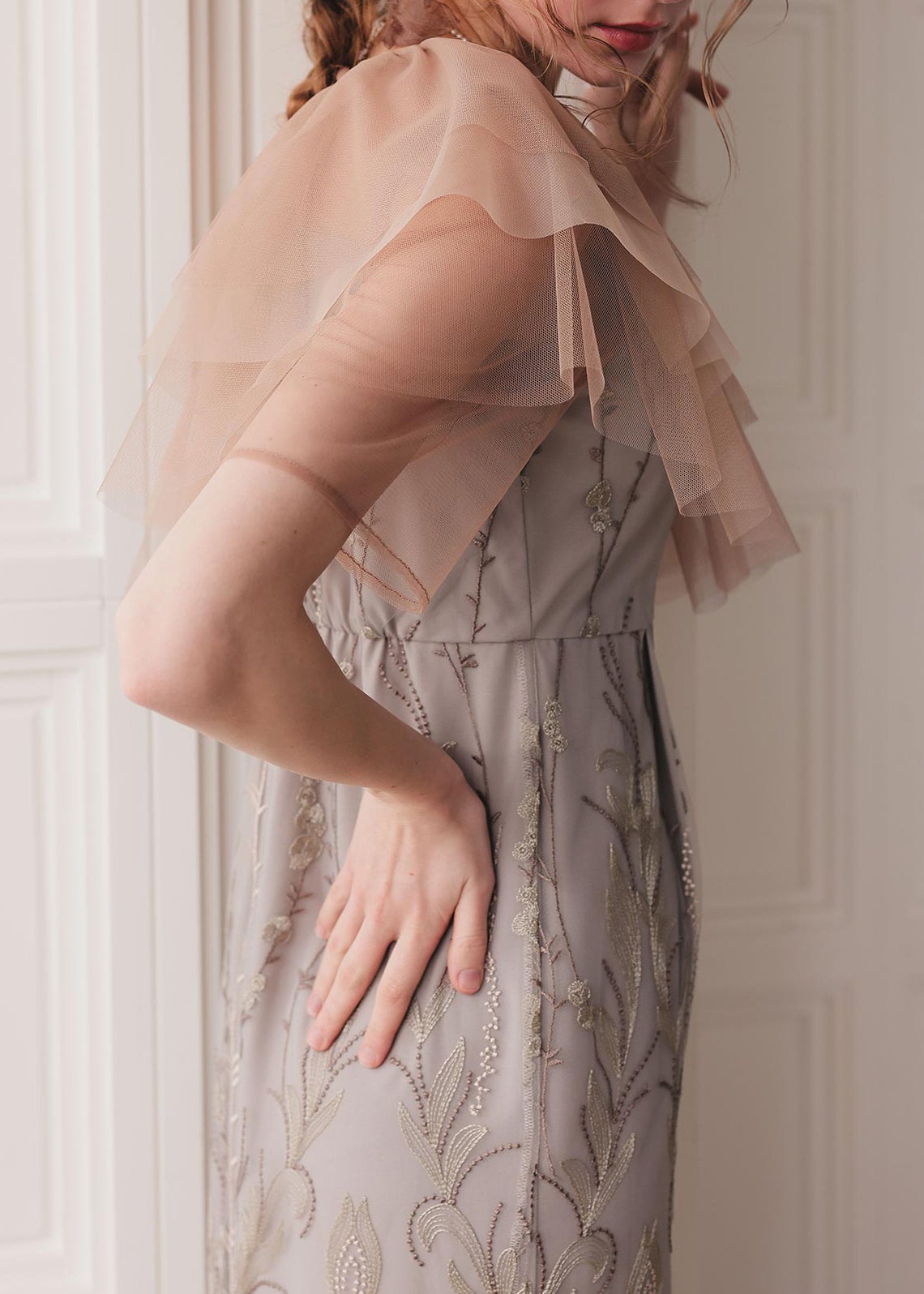 マルチケープIラインドレスのドレス|Dorry Doll / LE'RURE