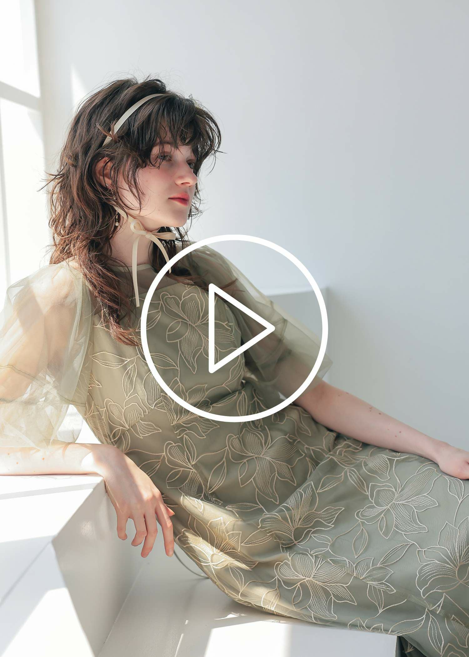 リリーパターンレースドレス｜DorryDoll