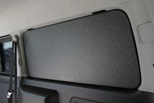 ESウィンドウパネル：トヨタ 200系ハイエース【製品紹介】｜トランポ