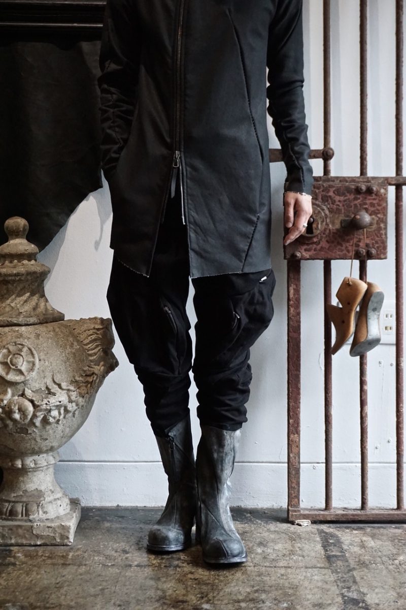 DIS-TB-01. Distortion Tall Boot. Grey Waxed Reversed. Leon Emanuel