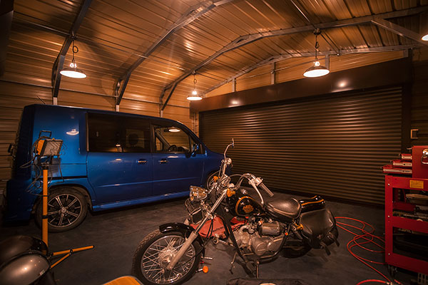 アメリカンスチールガレージ｜ジューサンケンチクセッケイ（愛媛県松山