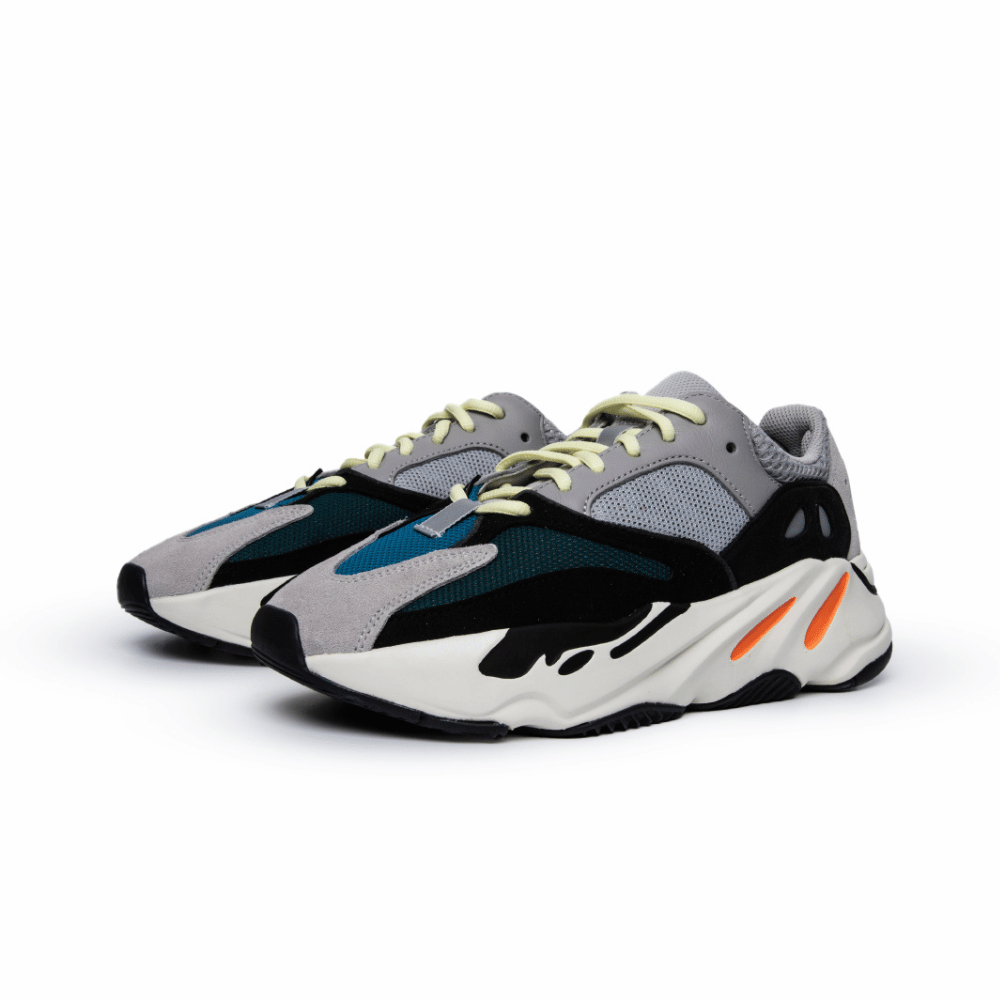 Yeezy 700 V1 Wave Runner - Droper