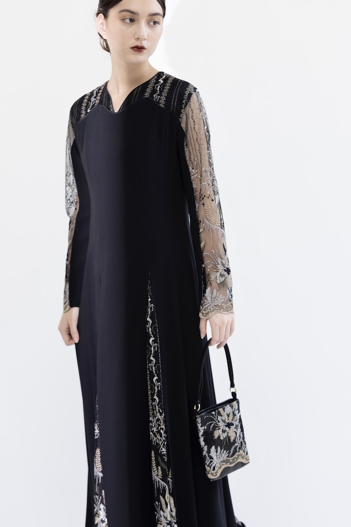 MURRAL（3泊4日） Petal lace dress / June