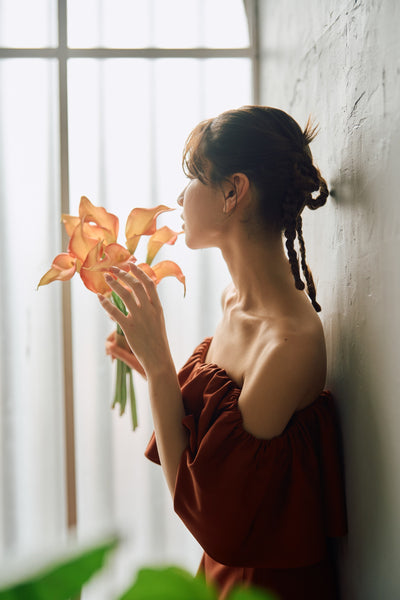 オフショルダー フリル ソフトマーメイドドレス テラコッタ（W300TE）