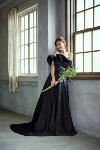 オフショルダー Aラインドレス ブラック（W274BK）