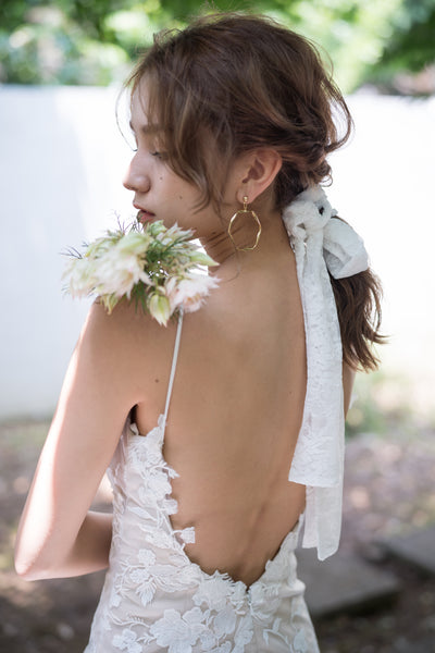 刺繍レース 背中開き ソフトマーメイドドレス（W230）