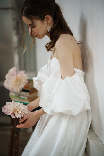 パフスリーブ ハートカット Aラインドレス（W257）