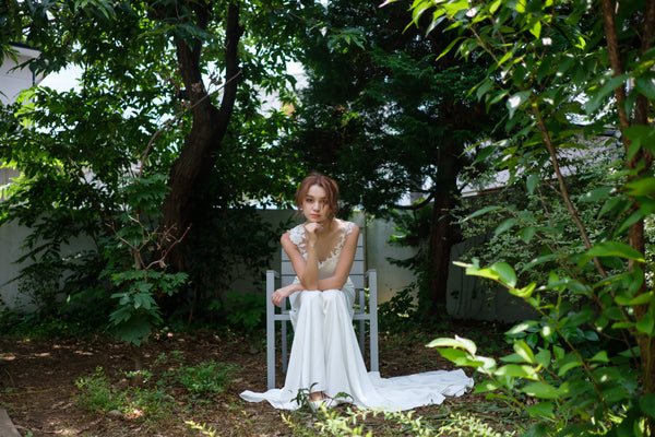 刺繍レース サテン ソフトマーメイドドレス（W224）