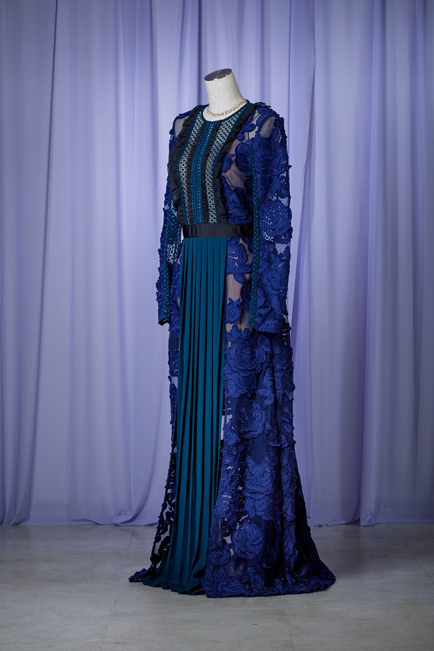 Self-portrait セルフポートレート ネイビーグリーンロングドレス