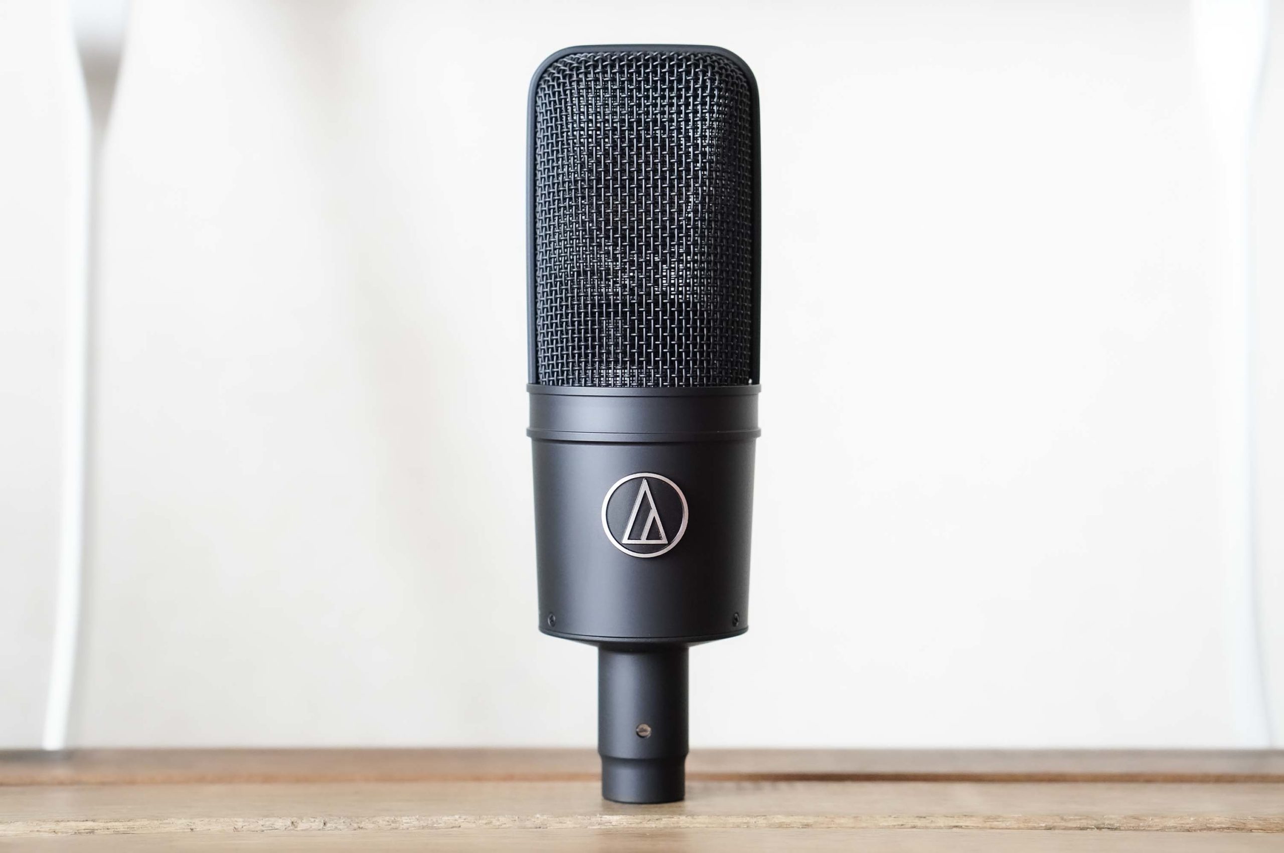 audio technica AT4040 実機レビュー｜3万円台で“クリアな録り音”を