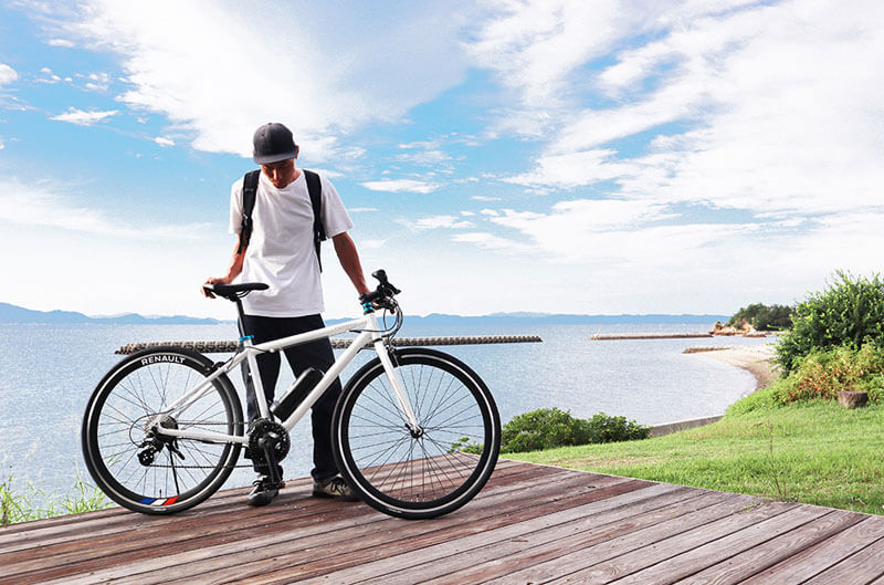 ルノーから初のeバイクが登場 16.6kgのクロスバイク | e-Bike Japan