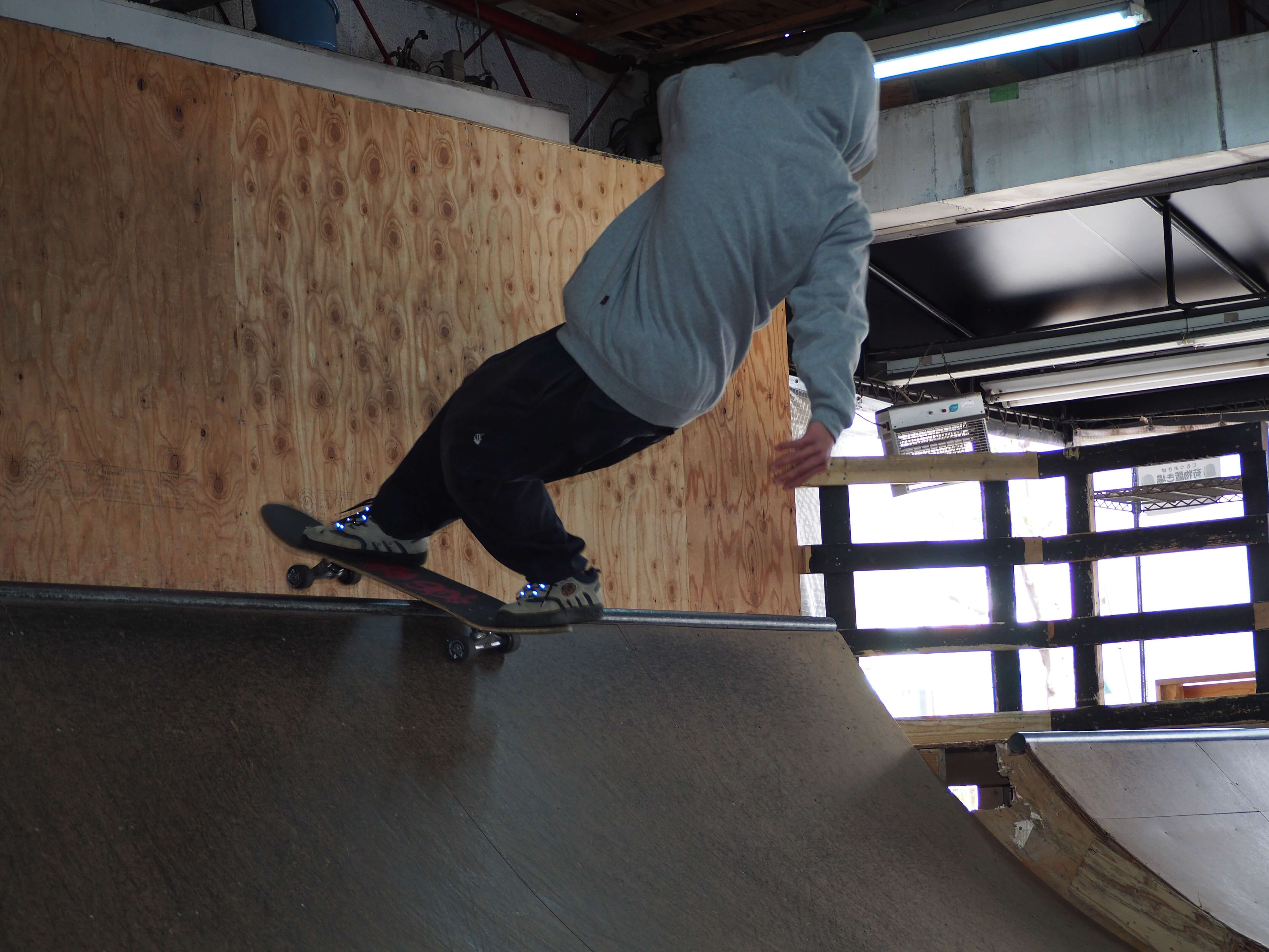 スケボーランプ初心者におすすめのカッコいいトリック2選！！ | EKL