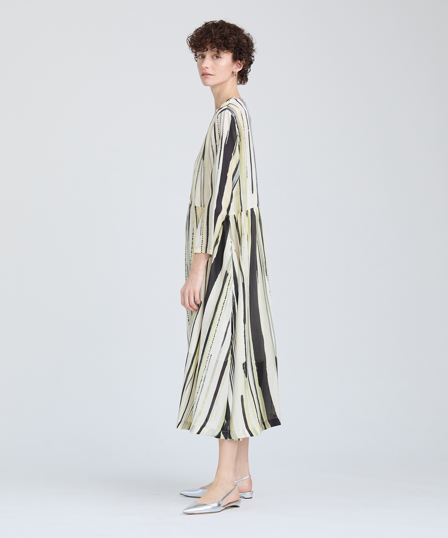 シルクストライプワンピース ｜ハウス オブ ロータス＜HOUSE OF LOTUS