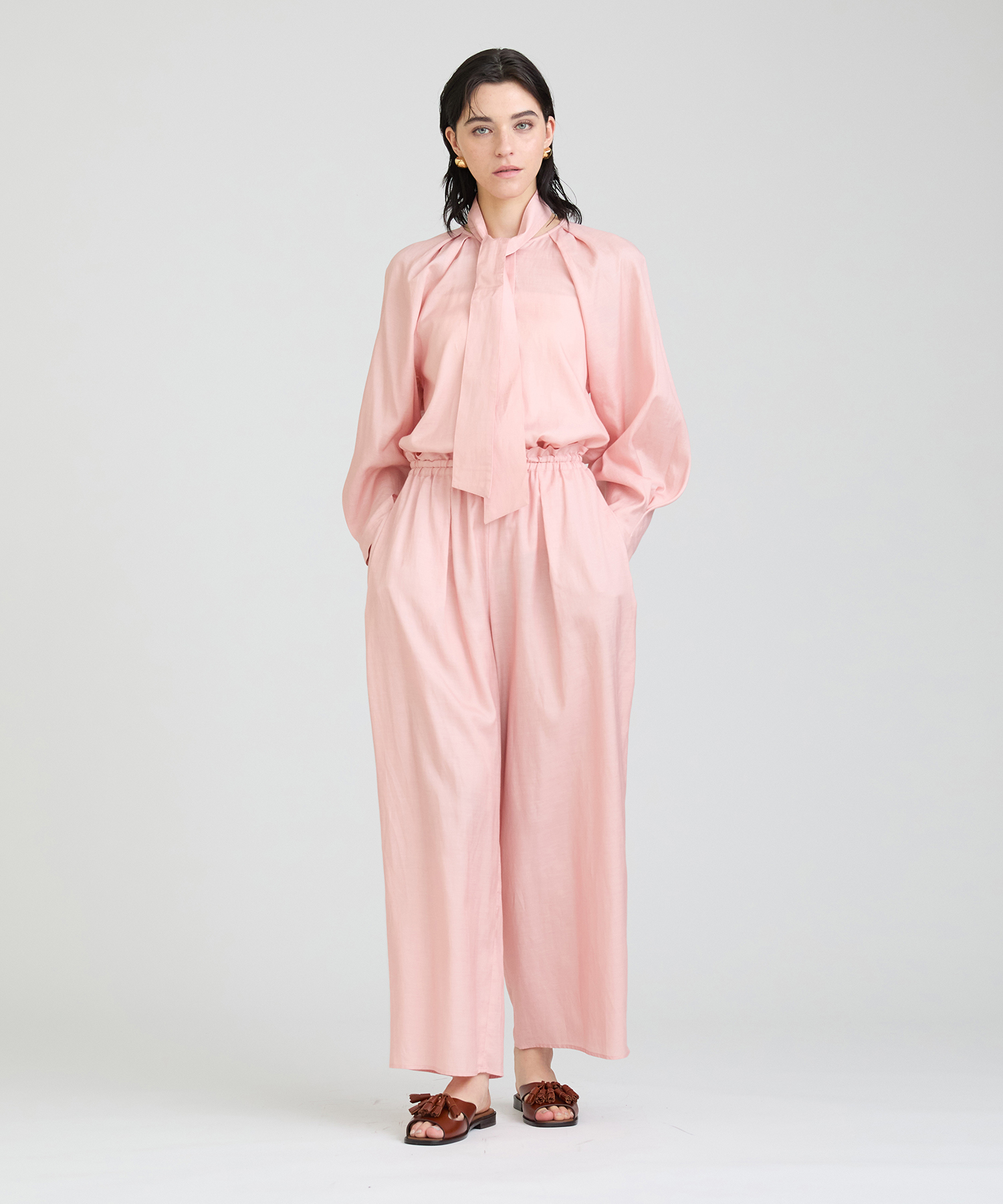 ダスティーツイルフォルムスリーブブラウス ｜ハウス オブ ロータス