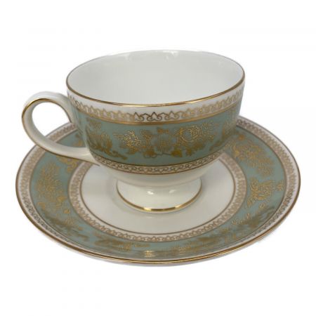 Wedgwood (ウェッジウッド) カップ&ソーサー 黒壺刻印 イングランド製