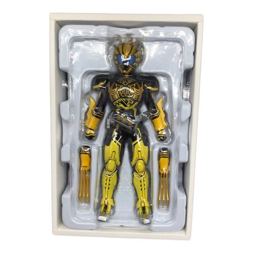 BANDAI S.H.Figuarts 仮面ライダーオーズ ラトラーターコンボ