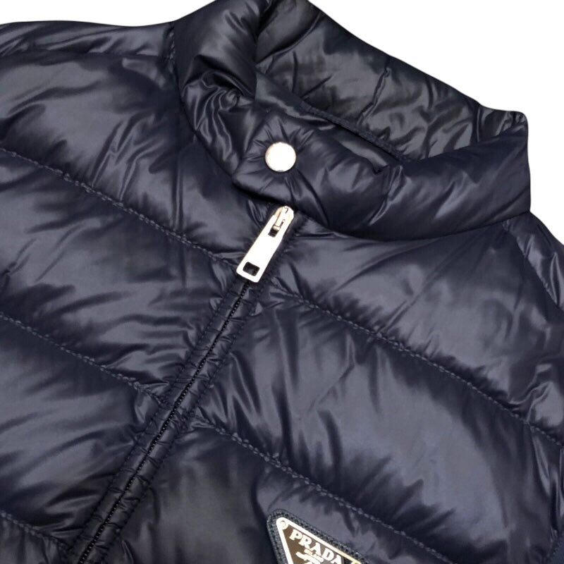 プラダ PRADA トライアングルロゴ ダウンベスト SGA482 ネイビー