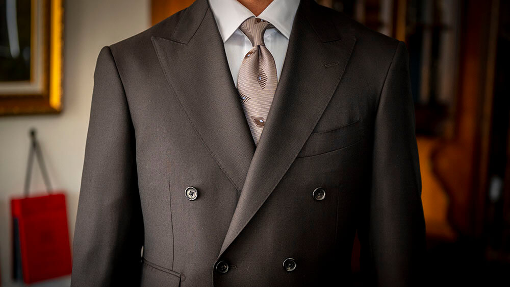 S様のご依頼】ダブルブレステッドオーダースーツ “英国製ダーク