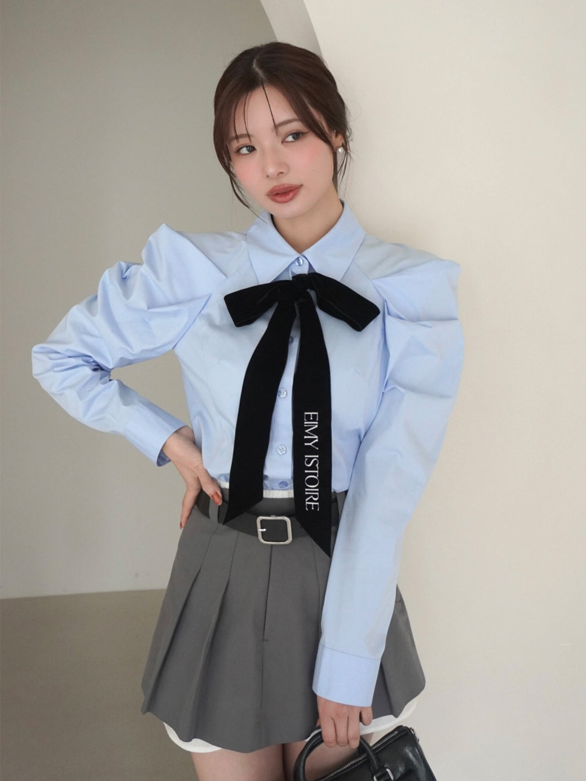 ベルベットリボンロゴシャツ