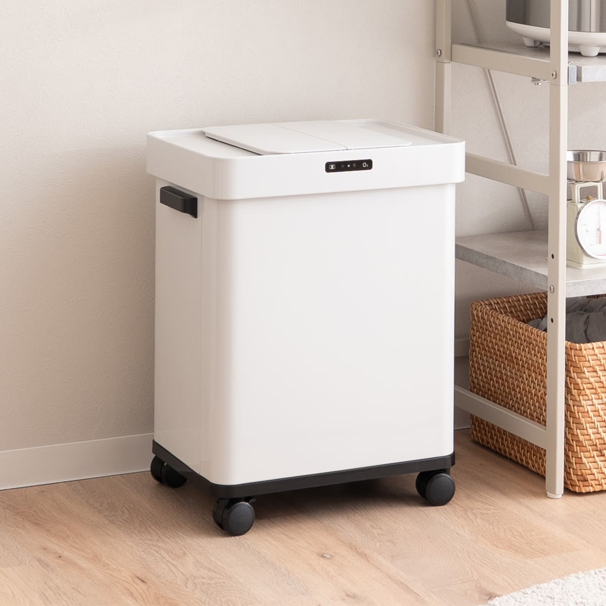 オゾン消臭機能付 電動スライドダストボックス ゴミ箱 50L | 寝具