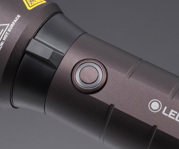 LEDLENSER Light P7R Signature LEDライト 2000lm 502190 レッドレンザー