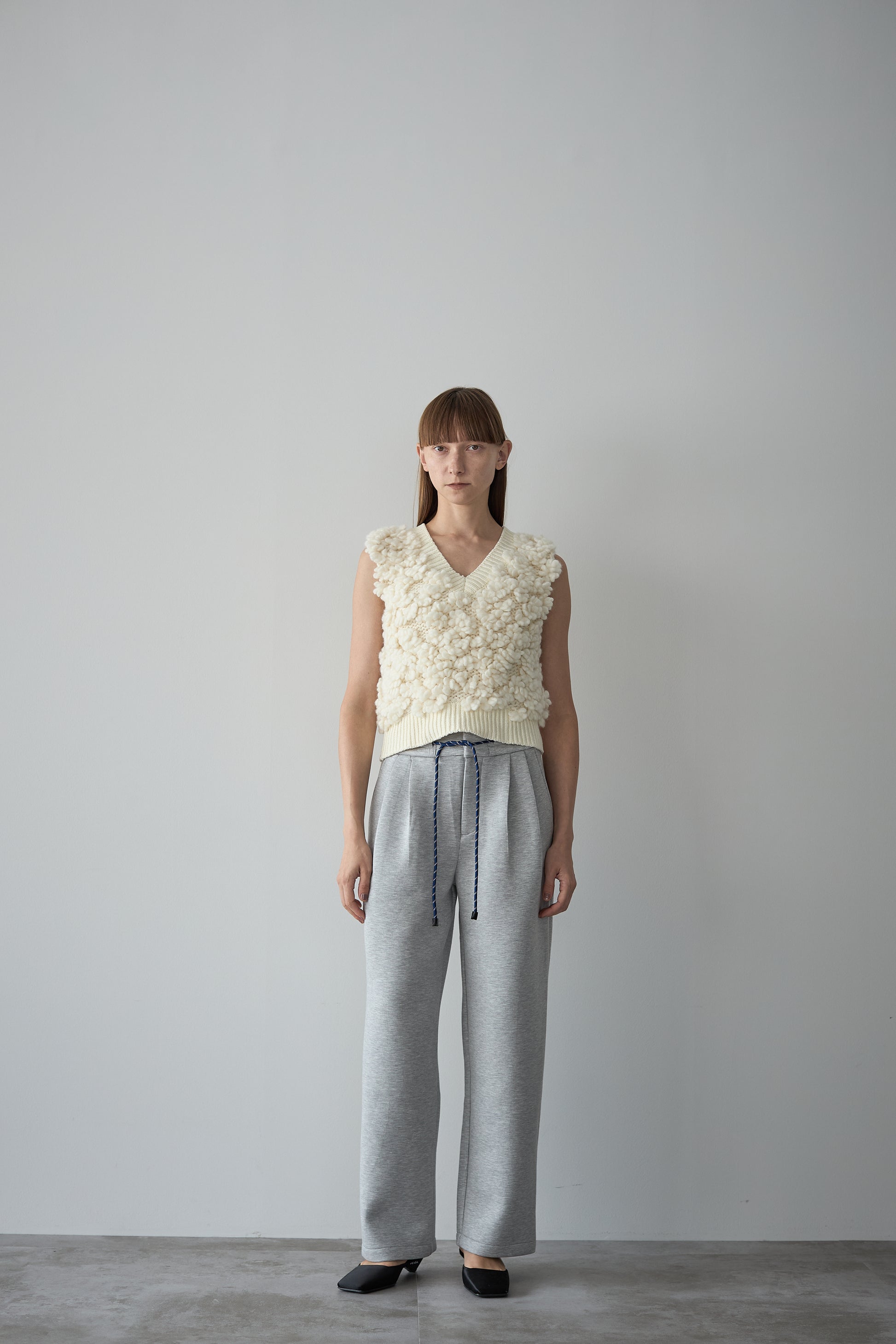 モコモコニットベスト【WHITE】 – ELLIE