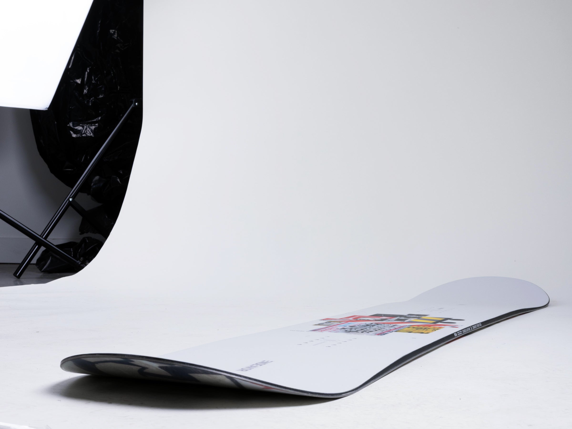 Endeavor Live Snowboard - Traditional Camber | Direction Twin