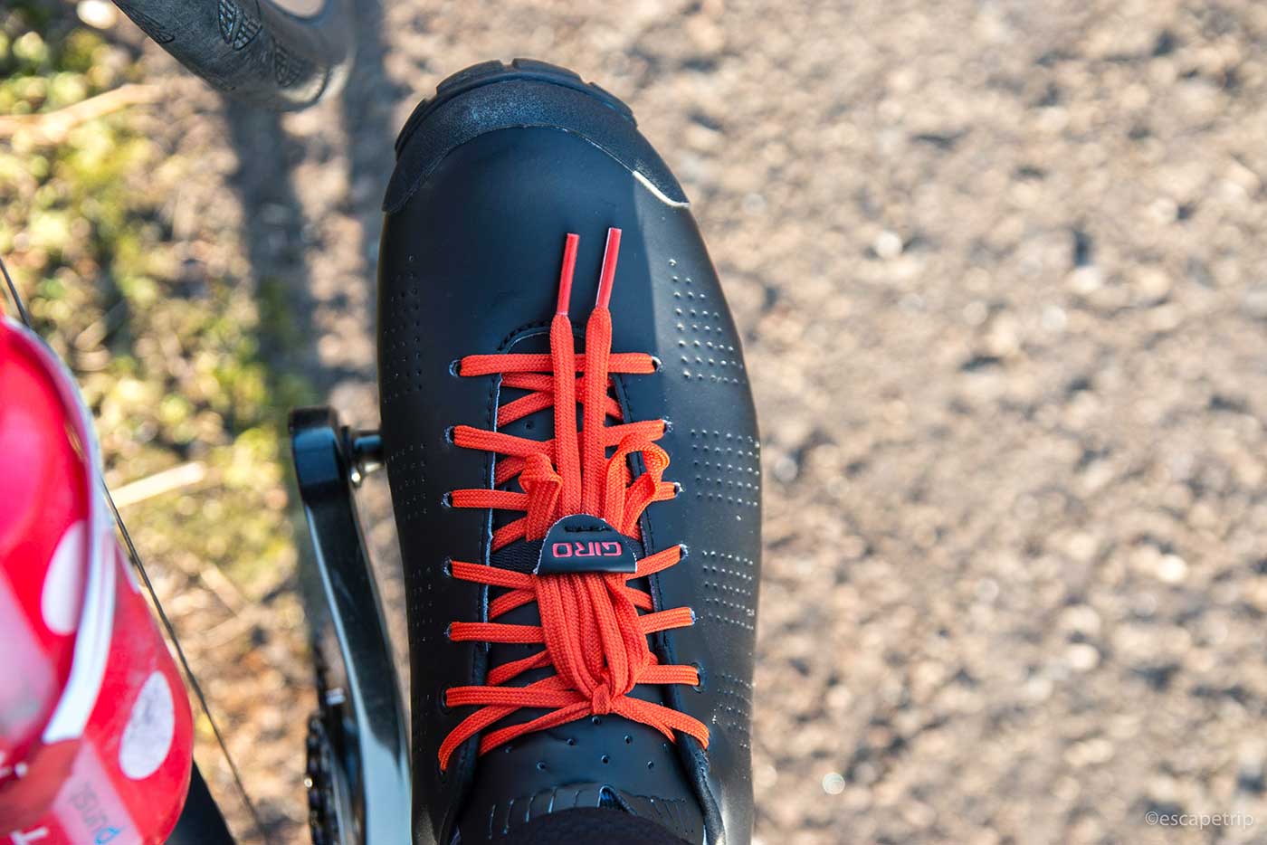 GIRO EMPIRE VR90」の感想。軽量SPDシューズで、デザイン性も高い