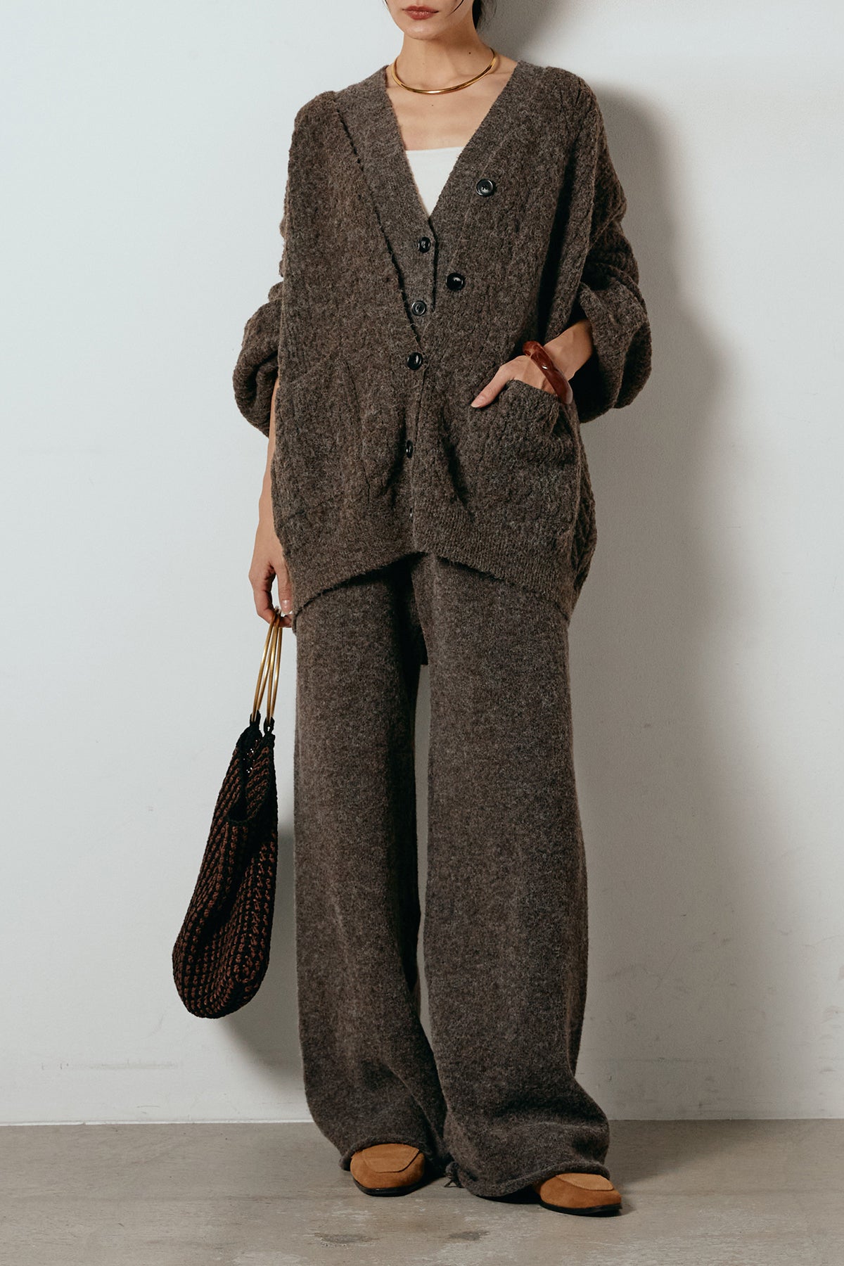 SET]3ピースフロントボタンニットSETUP – ESICA