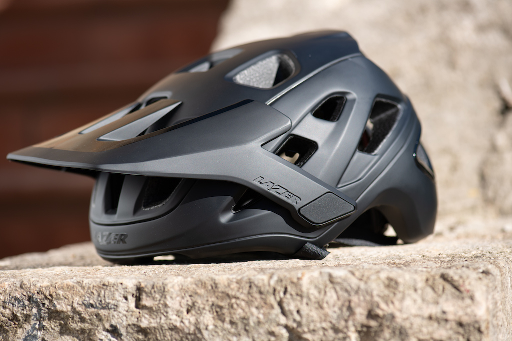 Review: Lazer Jackal KinetiCore Helmet - Pinkbike