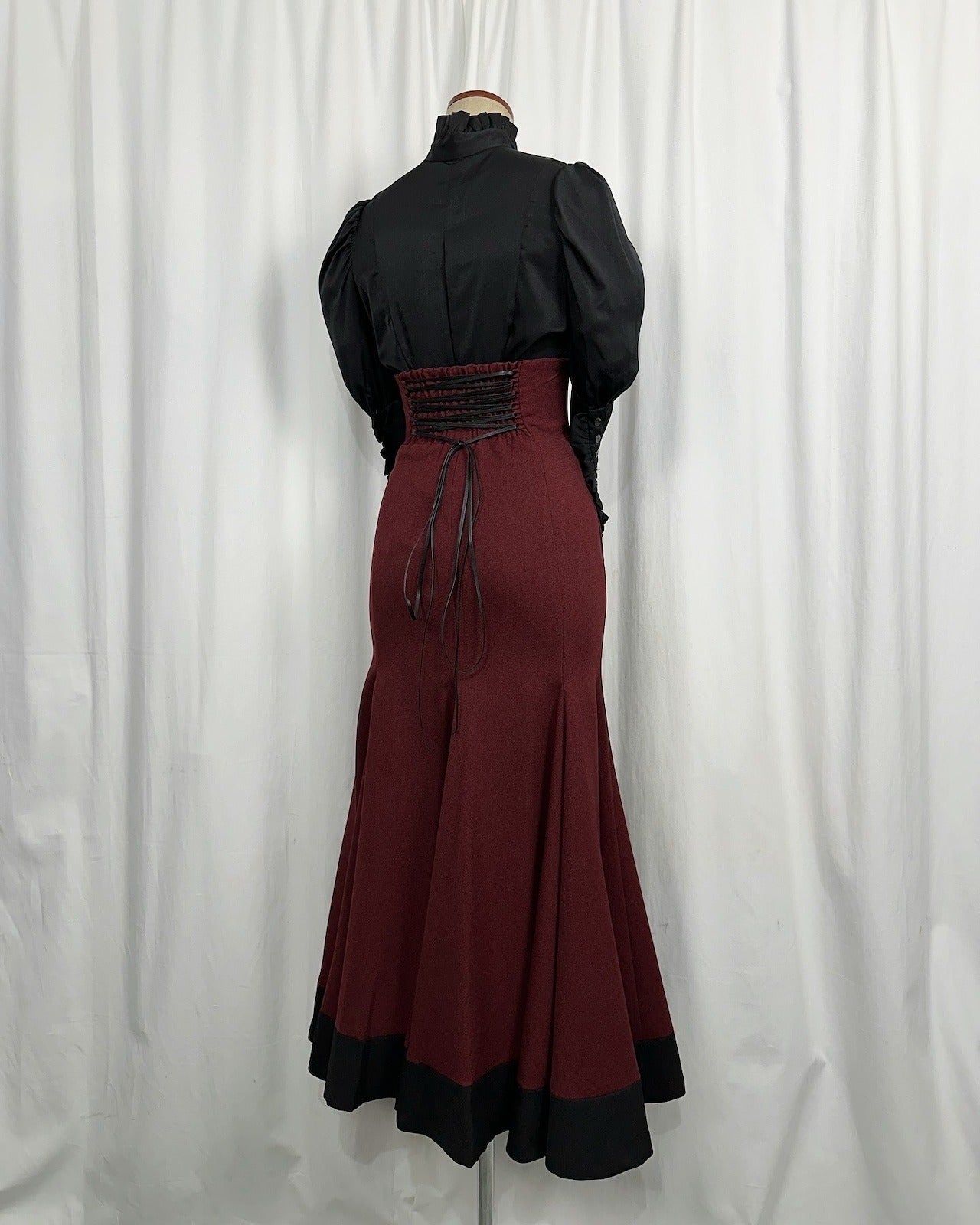 メロウ マーメイドスカート【Atelier BOZ】 – Epetice