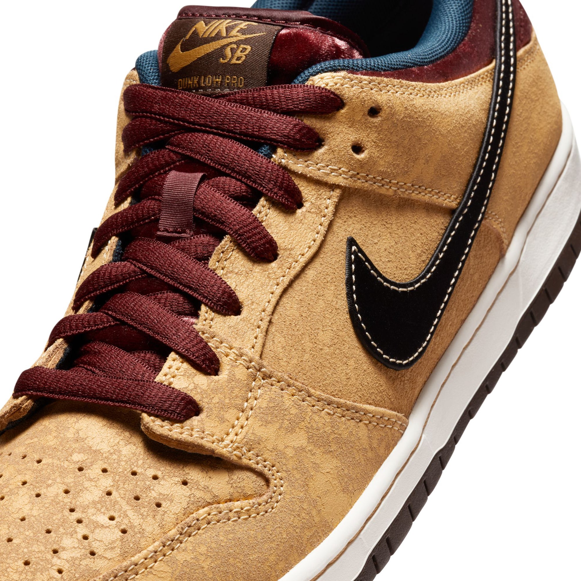 Nike SB Mens Dunk Low 