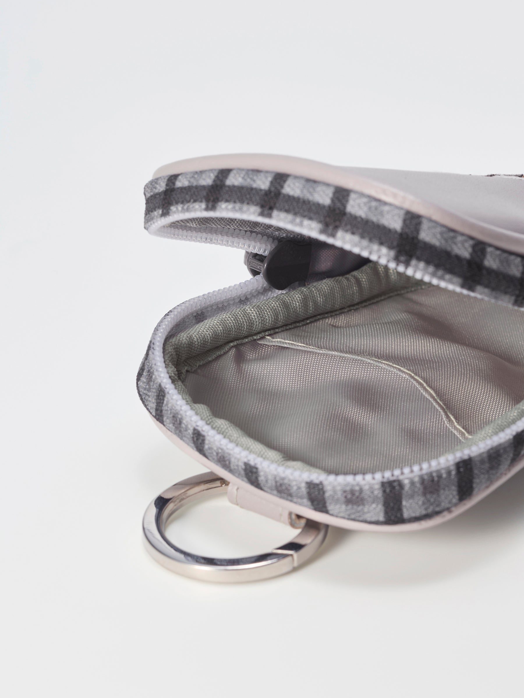 ポーチ｜ファミリア公式オンラインショップ | ファミリア公式サイト