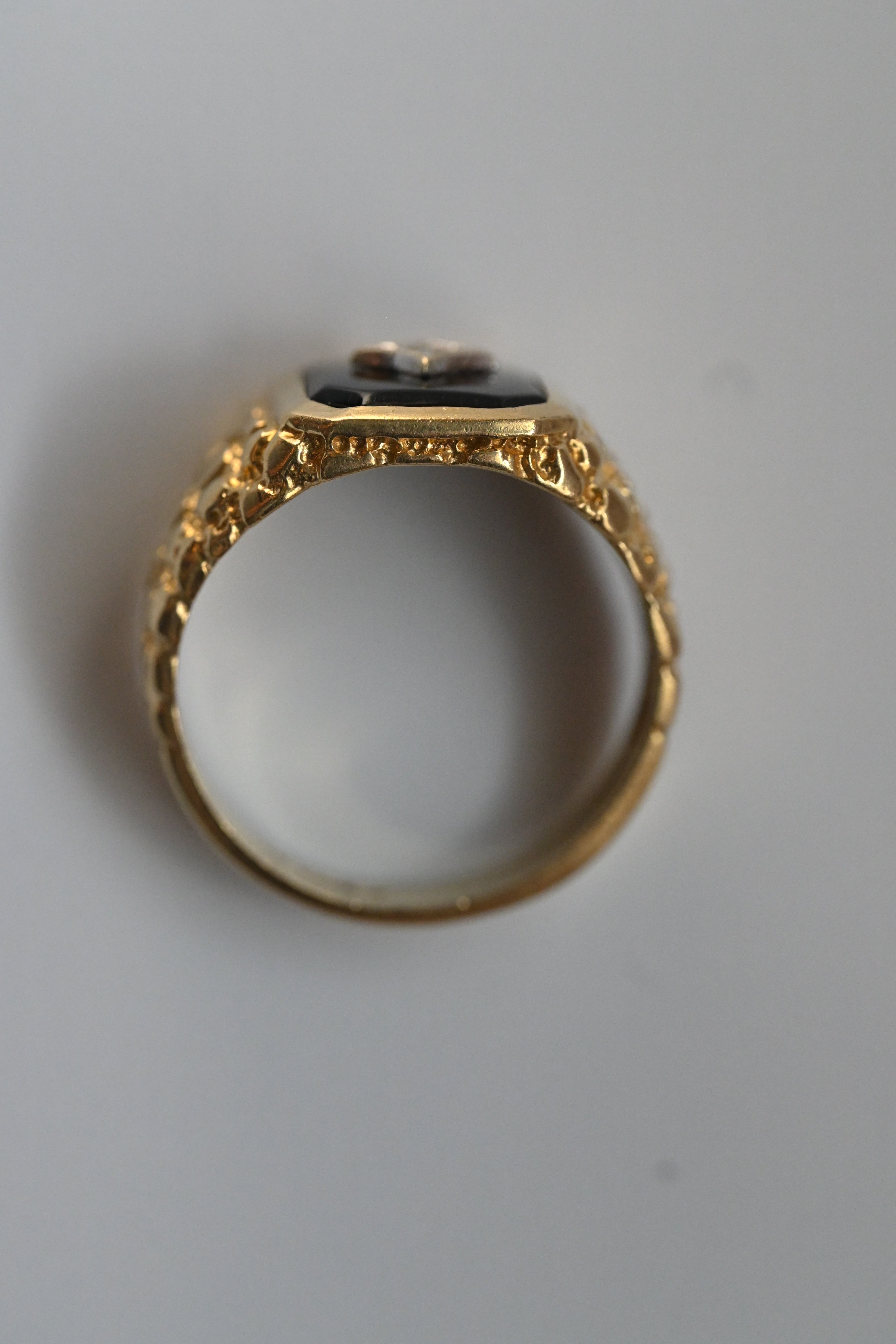 14K 8.55g オニキス ＆ ダイヤモンド・メンズ シグネットリング