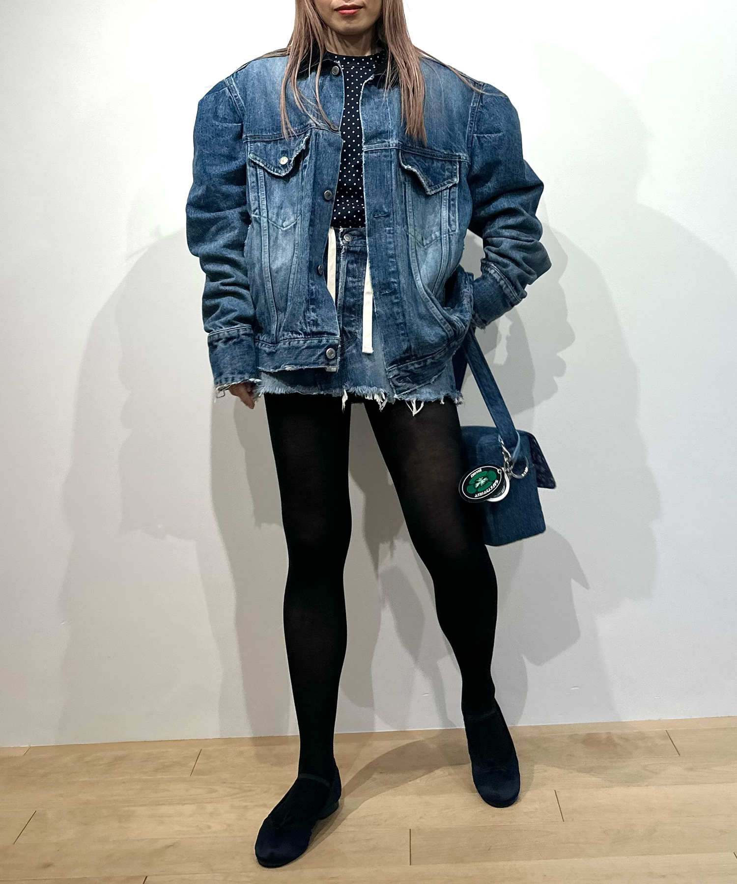 DAMAGE DENIM PUFF JACKET｜HOLIDAY（ホリデイ）OFFICIAL ONLINE STORE