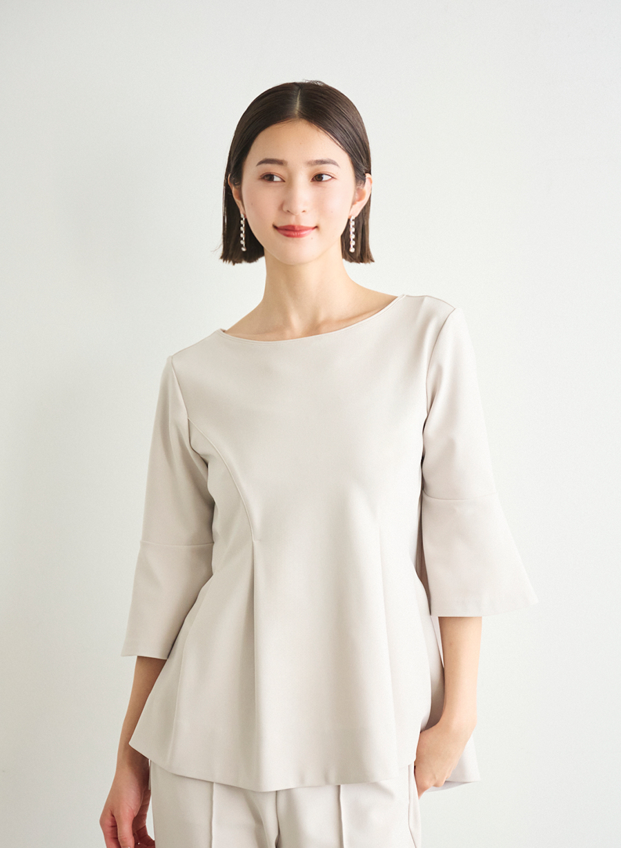 ペプラムカットソープルオーバー｜LOUNIE（ルーニィ）公式サイト／公式
