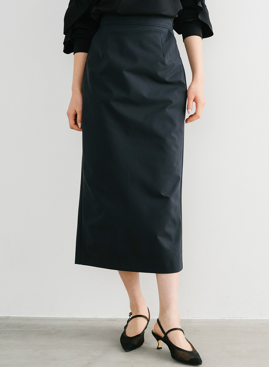 ダブルクロスストレッチタイトスカート｜LOUNIE（ルーニィ）公式サイト