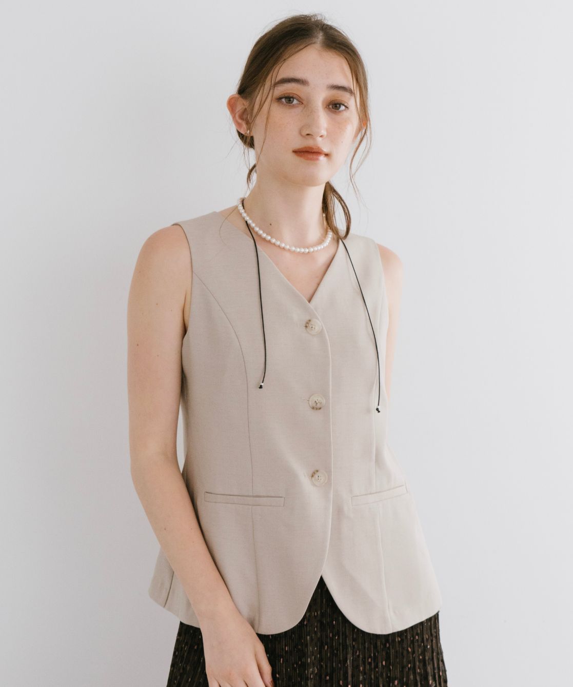 Vネックフレアジレ｜Stola.（ストラ）公式通販サイト