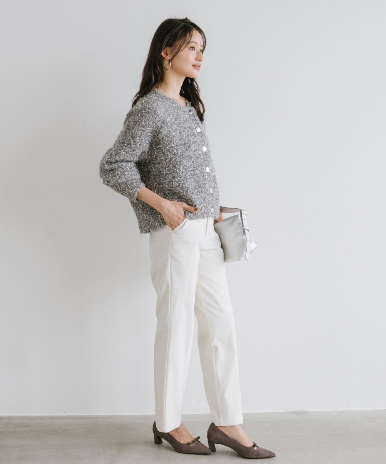 キラキラフェザーニットカーディガン｜Stola.（ストラ）公式通販サイト