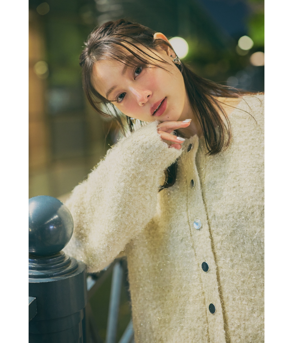 キラキラフェザーニットカーディガン｜Stola.（ストラ）公式通販サイト