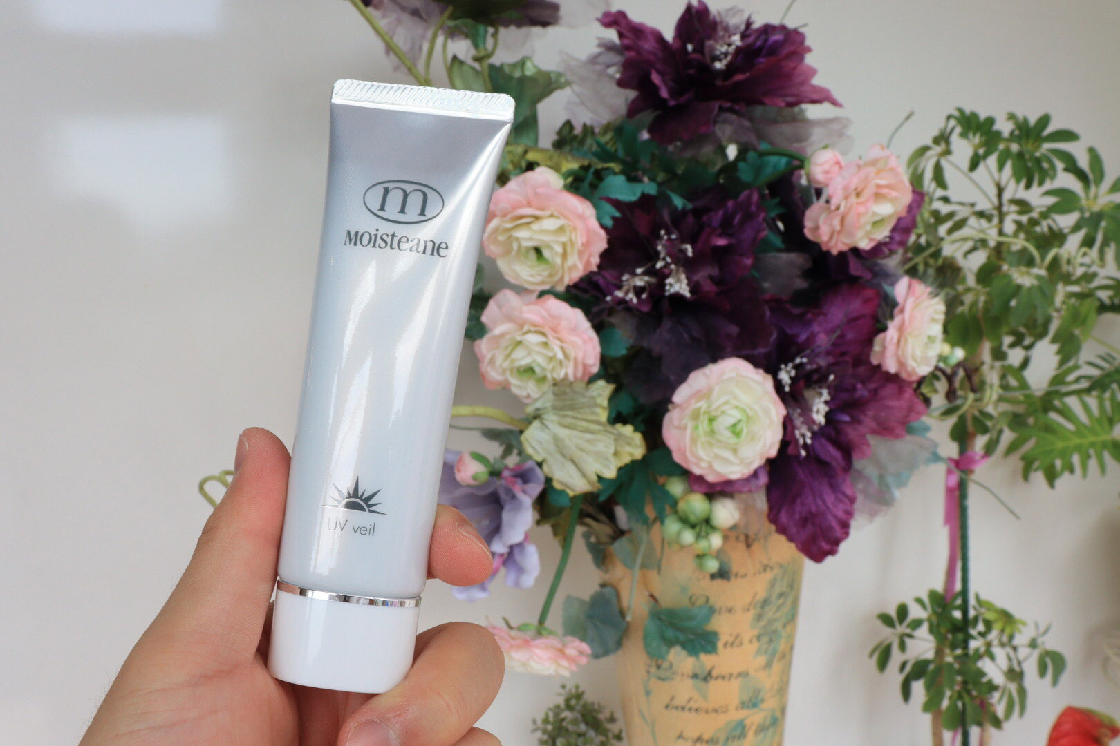 モイスティーヌの2つの日焼け止めの違いは？プロテクトUVとUVヴェール