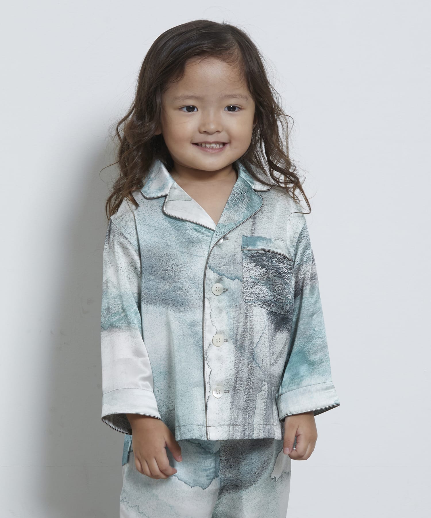 キッズ］シルクパジャマ グリーン セット