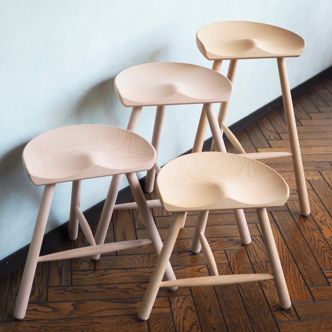 不朽の名作 SHOEMAKERスツール | FORESTA with ACTUS®