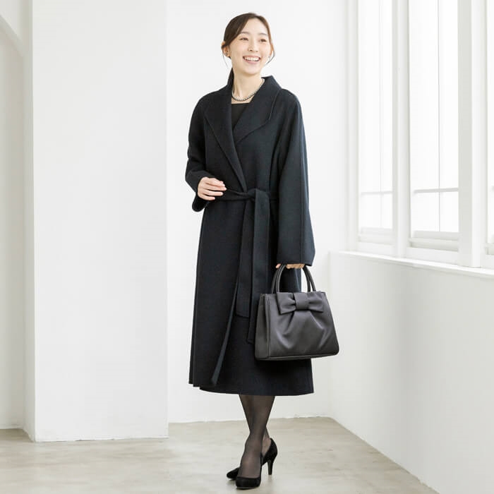 ベルト付｜カシミヤ混のウールコート L・ブラック｜東京ソワール