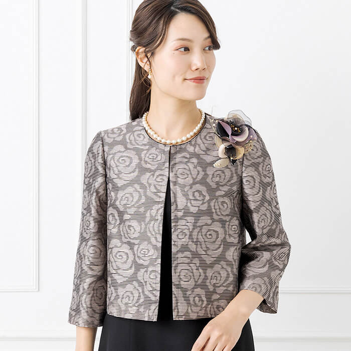 軽やかな花柄ジャカードジャケット 11号・ブロンズ｜東京ソワール