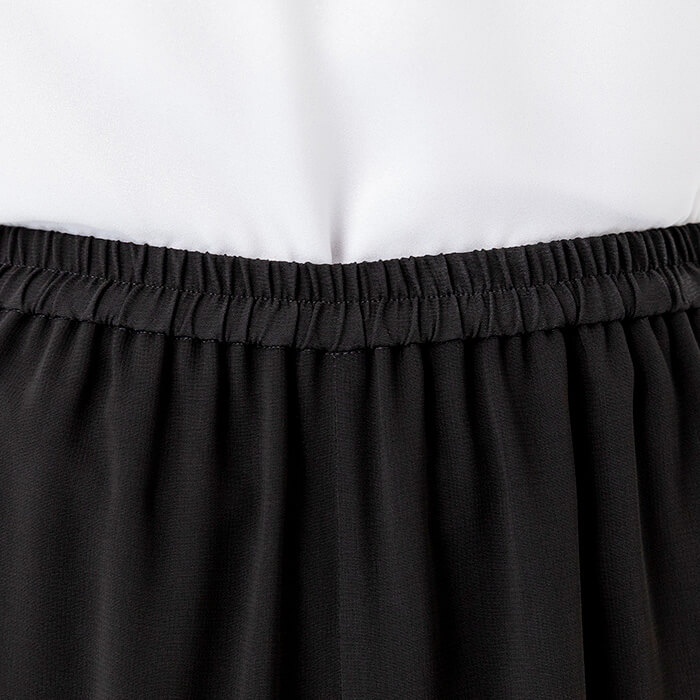 ひらりと揺れる2枚仕立てのワイドパンツ 9号・ブラック｜東京