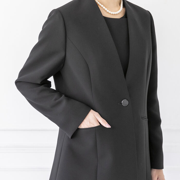 洗える｜ストレッチ素材のパンツスーツ 9号・ブラック｜東京ソワール