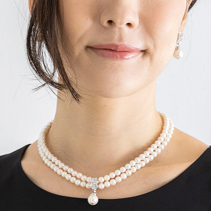 マグネット留め具の2連パールネックレス ・ホワイト｜東京ソワール