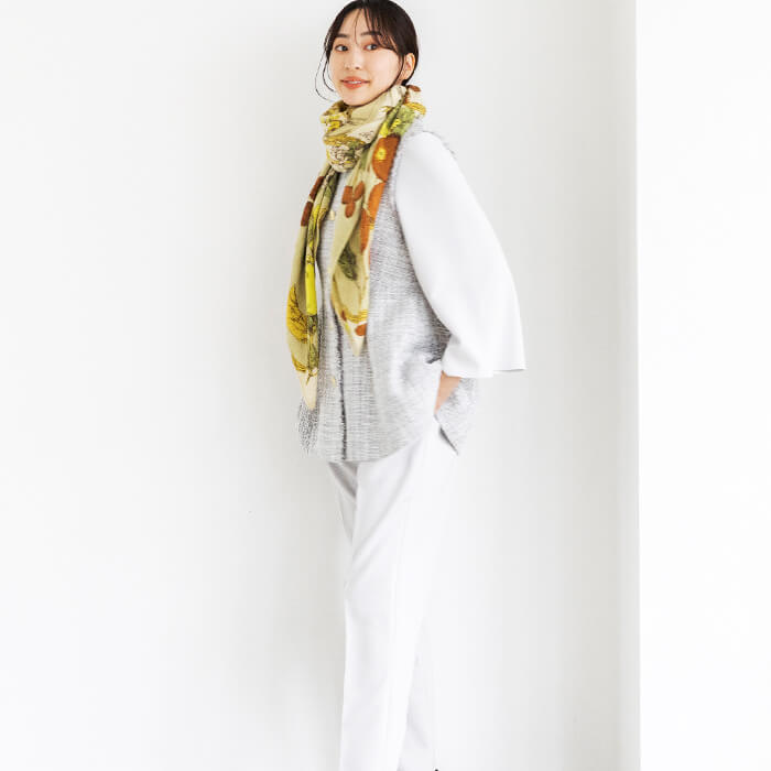 マニプリ｜フルーツ柄のウールシルクストール ・イエロー｜東京