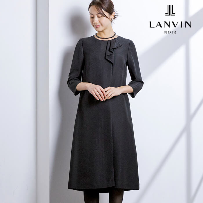 コサージュ付きJLシルクのアンサンブル 11号・ブラック｜東京